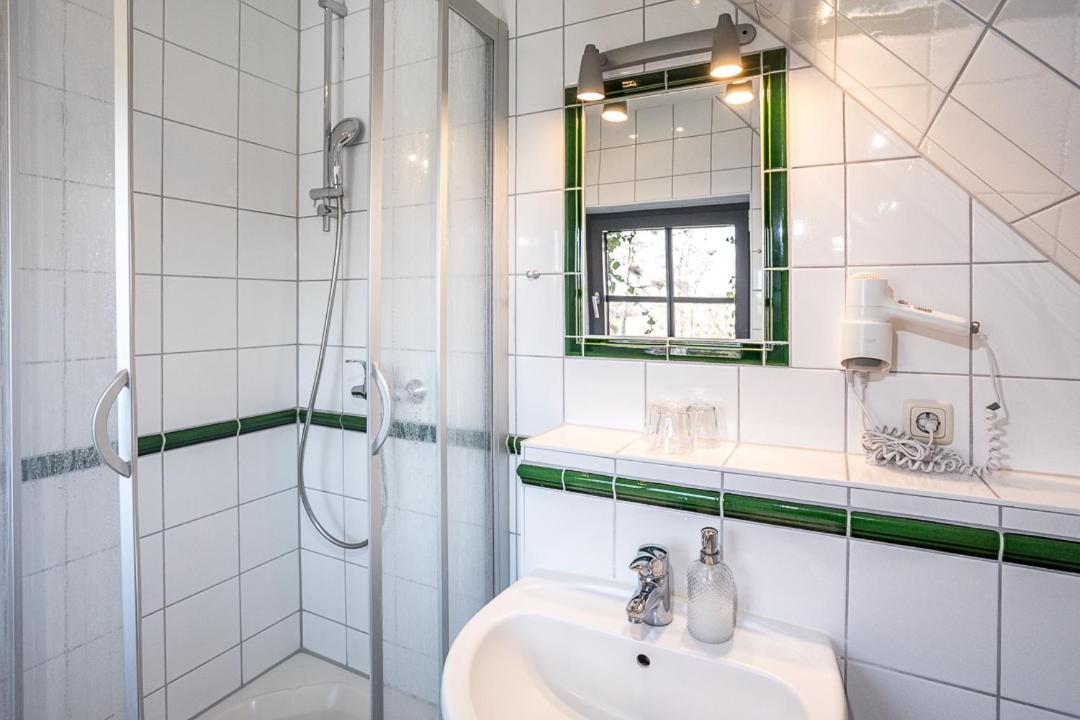 Hotel Godewind Hiddensee Zimmer foto